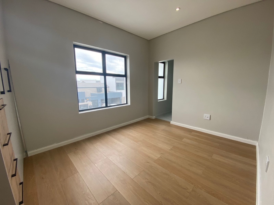 4 Bedroom Property for Sale in Sandown Western Cape